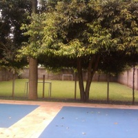quadra de street basket, campo no fundo