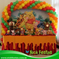 Locação de mesa decorada infantil Ursinho Pooh