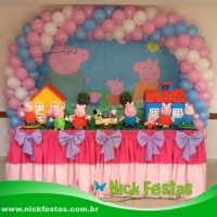 Locação de mesa decorada infantil Peppa Pig