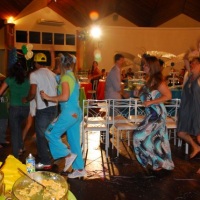 Brincadeiras com adultos