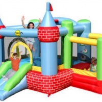 Pula Pula com Piscina de Bolinha