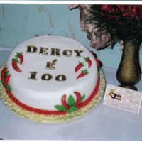 100 anos Dercy Gonçalves