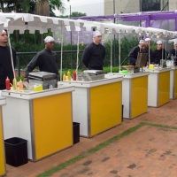 Barraquinhas com alimentação
