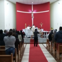 Interior da Igreja durante uma cerimônia.