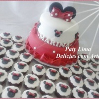 Bolo Comestível e cupcakes  - Minnie