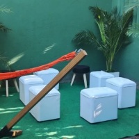 Lounges variados com redários