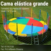 Cama elástica de 4,5 metros de diâmetro