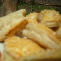 pastel folhado 45,00 cento