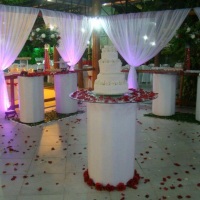 mesas de vidro c/ base puff 65,00