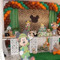 festa infantil completa c/ com 10 conj. mesas 750.00