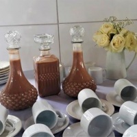 xícaras de louça branca - aluguel