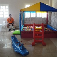 Piscina de Bolinha 2x2m
