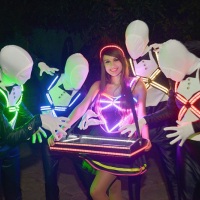 Animadores e Baleira LED