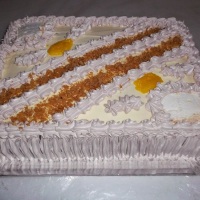 25 sabores de bolos diferentes para escolher.