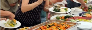 Contratar um <b>Buffet</b> é a melhor opção para sua festa